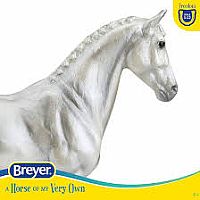 BREYER FS PEARLY GREY TRAKEHNE