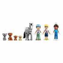 LEGO HORSE AND PET VET CLINIC