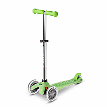 MINI DLX SCOOTER ICY LIME LED