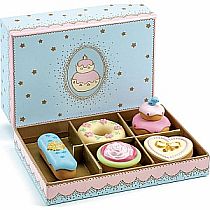 PRINCESSES CAKES PLAY SET