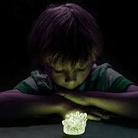 NAT GEO GLOW DARK CRYSTAL LAB