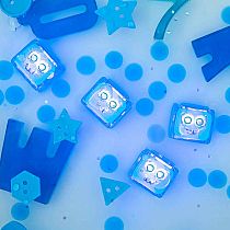 LIGHT UP CUBES BLAIR BLUE