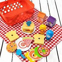 PRETENDABLES PICNIC BASKET