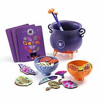 WITCH'S BREW PLAY SET