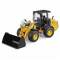 BRUDER CAT WHEEL LOADER